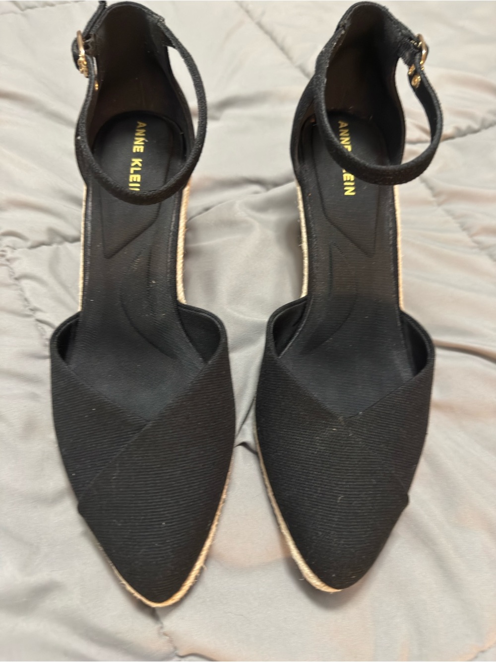 Anne Klein Wilmott Black Canvas Wedge Sandals Sz 10 Pre-owned